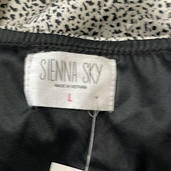 SIENNA SKY Women's Satin Leopard Print A-Line Midi Skirt Size L - Picture 7 of 8